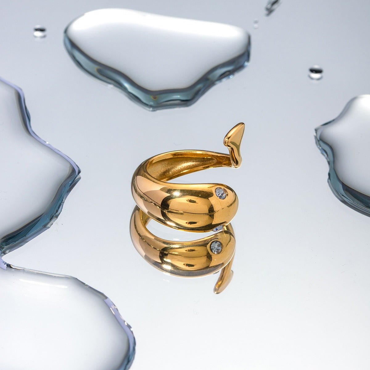 18k Fish - Shaped Open Ring - NB Accessories