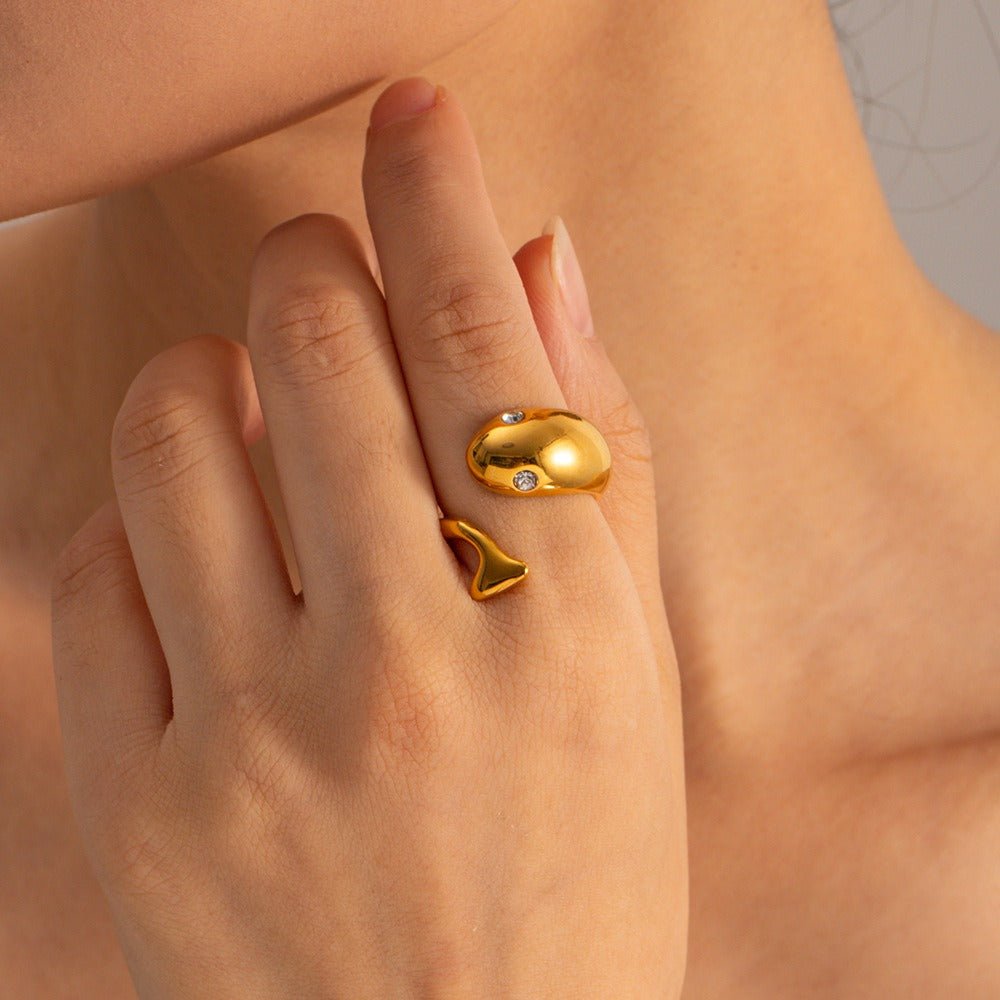 18k Fish - Shaped Open Ring - NB Accessories