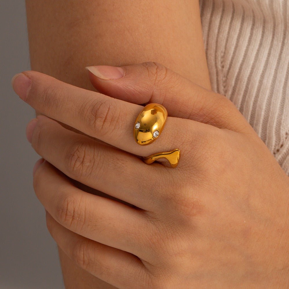 18k Fish - Shaped Open Ring - NB Accessories