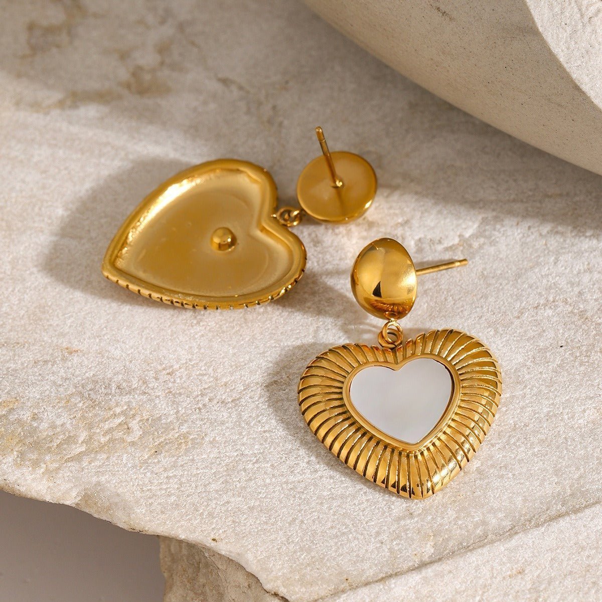 18K Gold Peach Heart Gemstone Earrings - NB Accessories