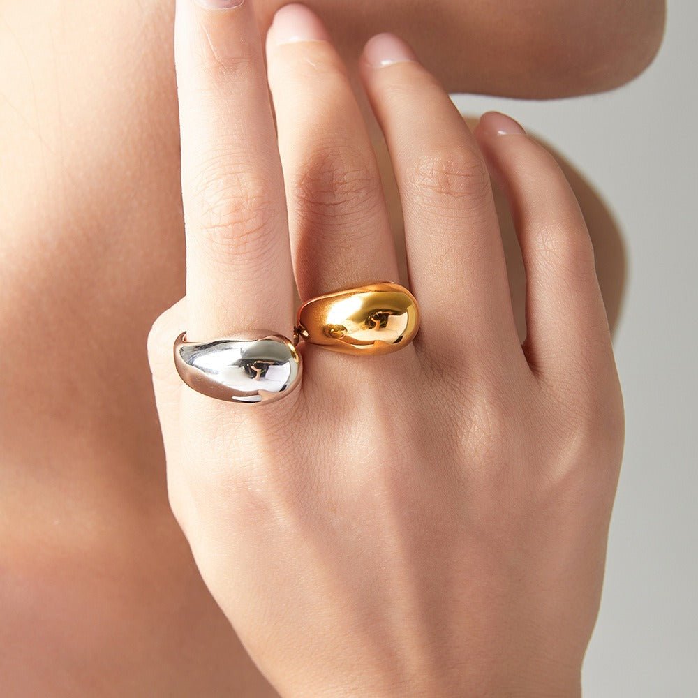 18K Gold Teardrop Ring - NB Accessories